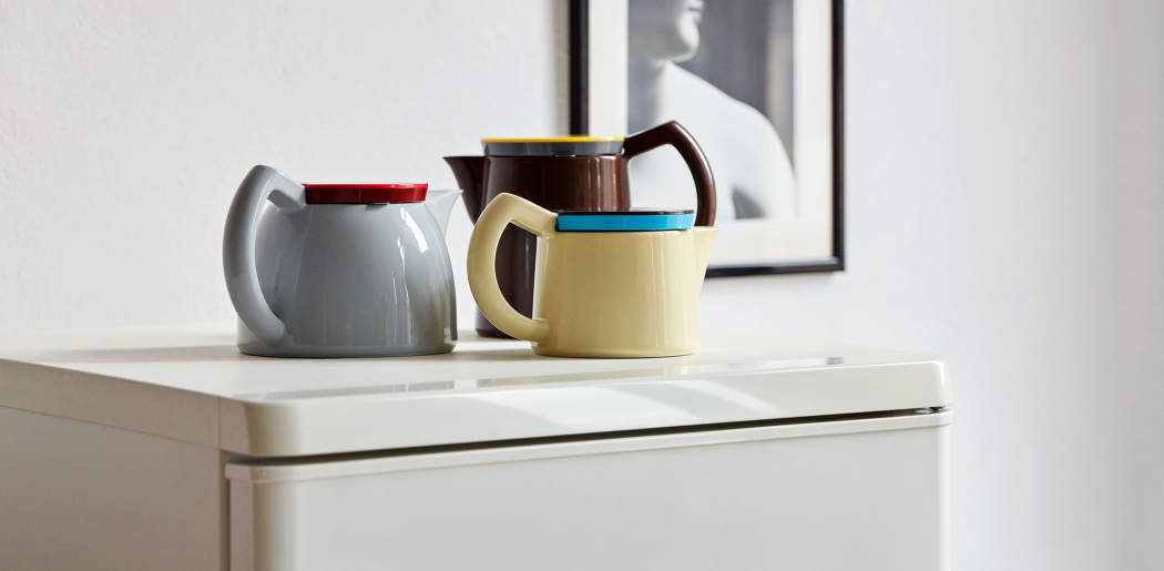 Vychutnajte si kávu a čaj z farebnej kolekcie Sowden