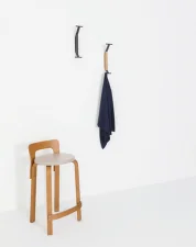 Vešiak Kaari Wall Hook, oak
