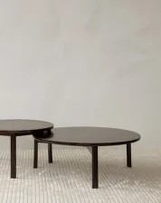 Konferenčný stolík Passage Ø90, dark lacquered oak