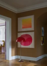 Stojacia lampa Panthella 500, original opal red