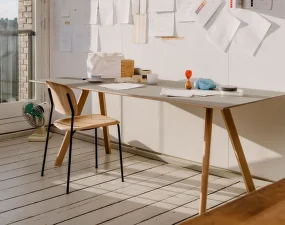 Stôl Copenhague CPH 30, water-based lacquered oak
