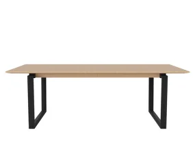 Jedálenský stôl Nord 220 cm, black oak/white pigmented oiled oak
