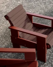 Polstrovanie Crate Quilted Lounge Chair, iron red
