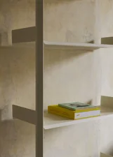 Policová zostava Rombe IF5 s pracovnou doskou, alabaster