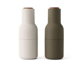 Mlynčeky na soľ a čierne korenie Bottle, set 2ks, hunting green/beige, walnut lid