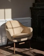 Kreslo Harbour Lounge Chair, walnut/Bouclé 02