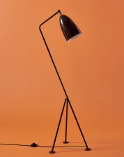 Stojacia lampa Gräshoppa, walnut brown glossy
