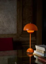 Stolná lampa Flowerpot VP3, zesty orange