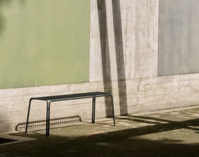 Lavica Thorvald SC112, warm black