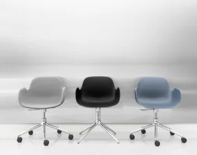 Stolička Form Armchair Swivel 5W Gaslift Black Alu, white
