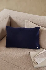 Vankúš Clean Wool Boucle, deep blue