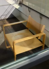 Kreslo Series 270 F, honey-stained