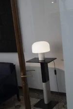 Stolná lampa Bellhop Glass T, white
