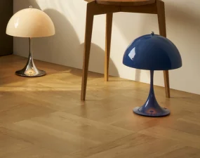 Prenosná lampa Panthella 250, opaque indigo blue