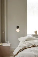 Nástenná lampa Apiales, satin black/opal
