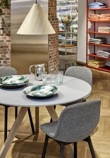 Stôl Copenhague CPH 20 Ø120, oak/oak veneer