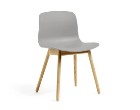 Stolička AAC 12 Lacquered Solid Oak, grey