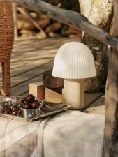 Prenosná lampa Frill, cashmere/white