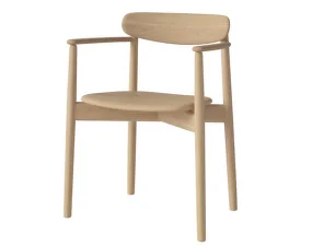 Jedálenská stolička Merge s podrúčkami, white pigmented oiled oak