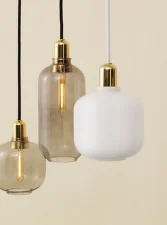 Závesná lampa Amp Small, white/brass