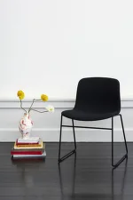 Stolička  AAC 09, Black Powder Coated Steel /  Steelcut 190
