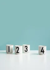 Svietniky/šálky s číslicami set 4ks, white