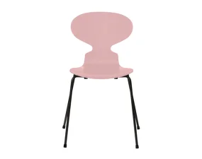 Stolička Ant™ 3101 lacquered, pale rose / black