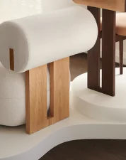 Kreslo Hippo, Barnum Bouclé 24 / natural oak