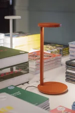 Stolná lampa Oblique, matte rust