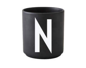 Hrnček s písmenom N, black