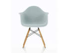 Vitra Eames DAW