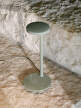 Stolná lampa Oblique, glossy sage