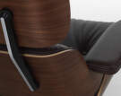 Kreslo Eames Lounge Chair Walnut Dark, Leather Natural F68 Chocolate