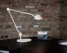 Lampa AQ01 stolní, white