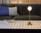 Prenosná stolná lampa Snowball, brass