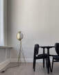 Stojacia lampa Pearl, brass