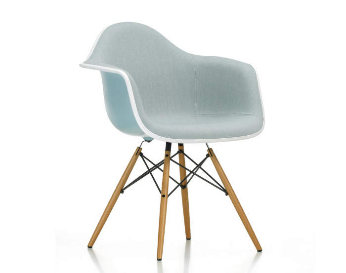 Vitra Eames DAW