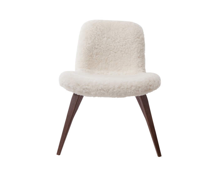 Goose Lounge Chair Dark Stained Oak, Sheepskin Off white