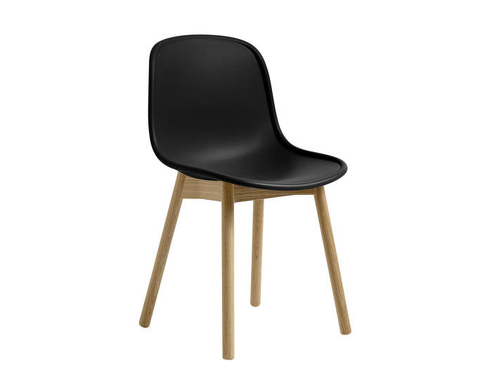 Židle Neu 13 Matt Lacquered Solid Oak, soft black