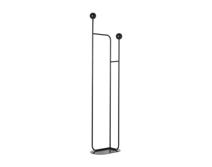 Pujo-coat-stand