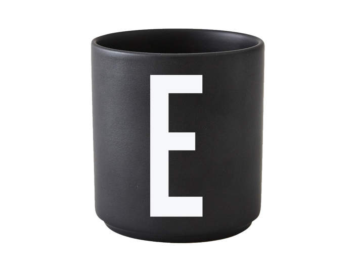 Hrnček E Black