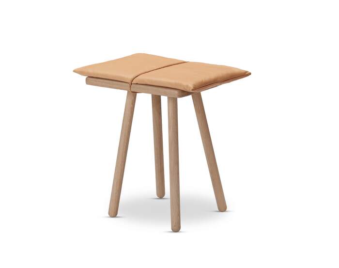 stolicka Georg Jubilee Stool, leather / oak