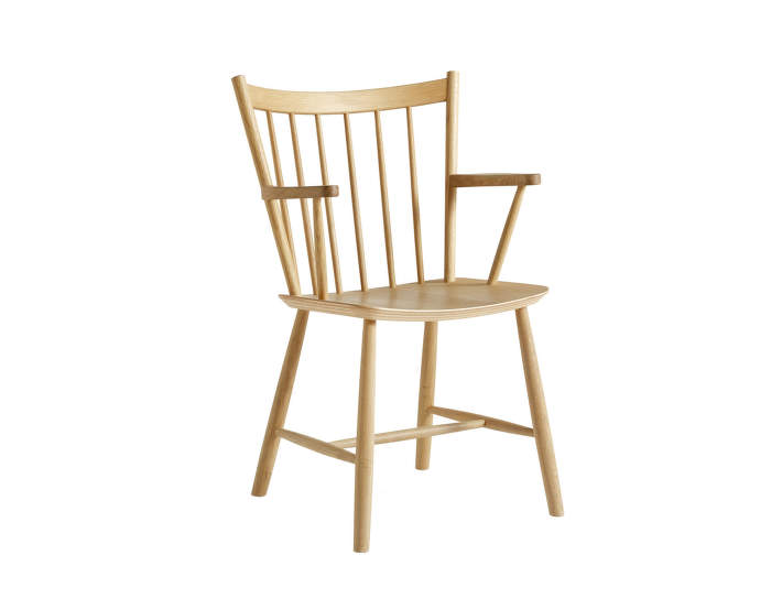 J42-Chair-matt-lacquered-oak