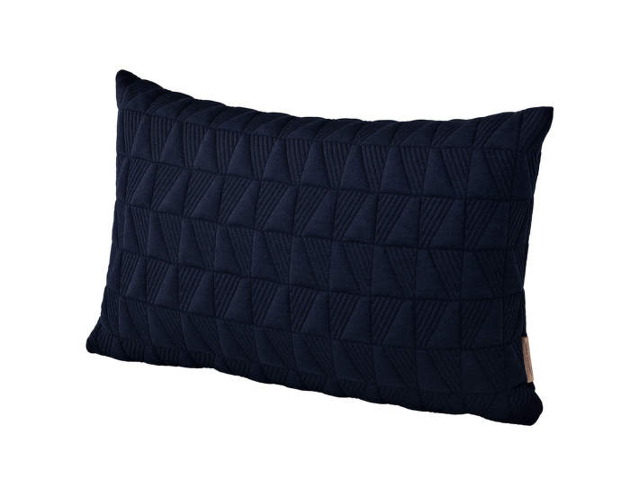 Cushion-Arne-Jacobsen