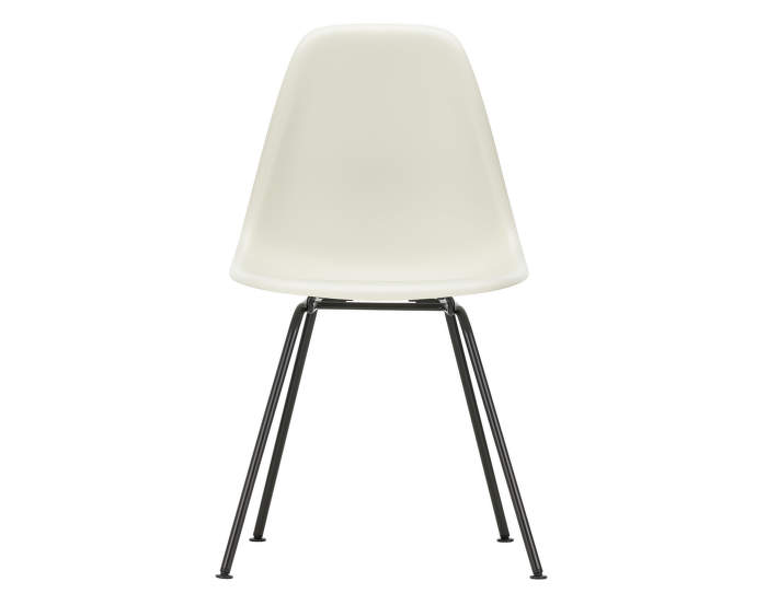 Vitra Eames Plastic Chair DSX