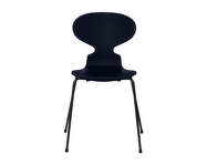 Stolička Ant™ 3101 lacquered, midnight blue / black