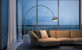 Stojacie lampy Arco od Flos
