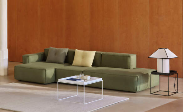 Stolky Tray Table od HAY-1