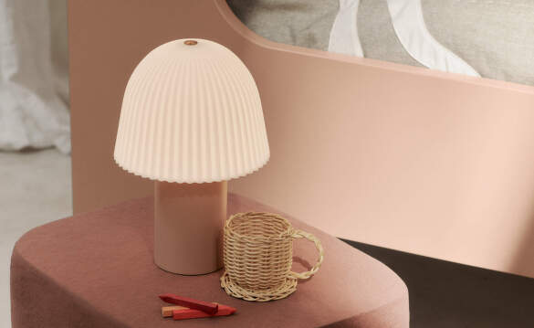 Prenosné lampy Frill od Ferm Living