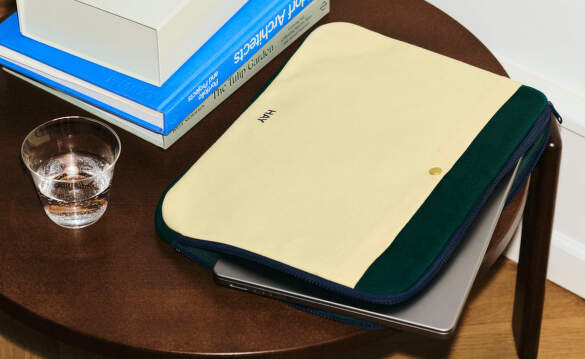 Obaly na notebook od HAY